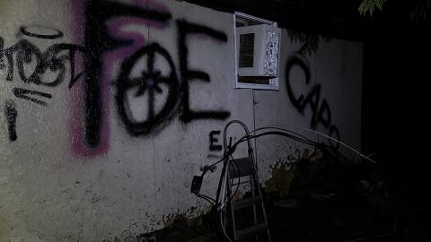 Decay - IMG_3842.JPG