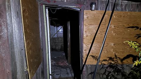 Decay - IMG_3844.JPG