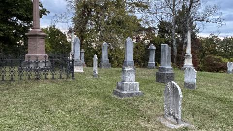 Mono East Presbyterian Cemetery photo 3