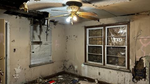 Crackhead Christmas - IMG_4074.JPG