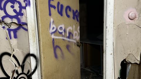 Crackhead Christmas - IMG_4076.JPG