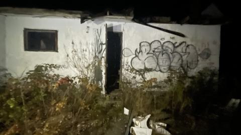 Abandoned motel night picture - IMG_2841.jpeg