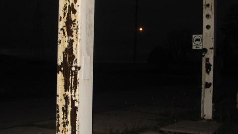 Spooky season gas station - IMG_7575.JPG