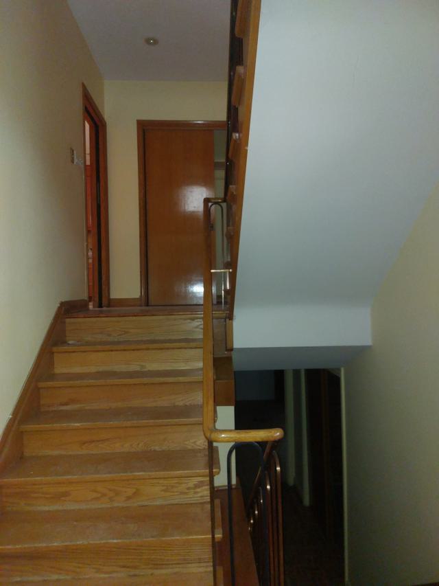 60s split level - Toronto, Ontario