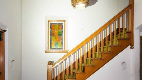 Church - exploring-an-abandoned-church-12.jpeg