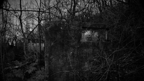 Devil's Creek. Quarry. Offices ruins - _MG_4724.JPG