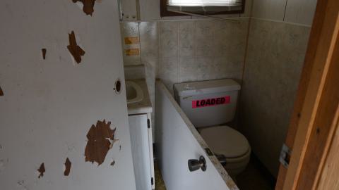 Subaru Dealer behind the church photo 2