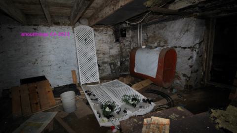 "..Thought You Were An Aggressive Squatter.." - JUNE 2023 - IMG_6307.JPG