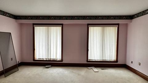 The Mansion On The Hill - IMG_7229.jpeg