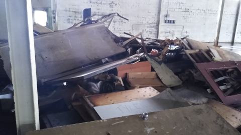 Mid-demolition - IMG_20231228_135600173.jpg