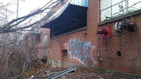 Mid-demolition - IMG_20231228_140035303.jpg