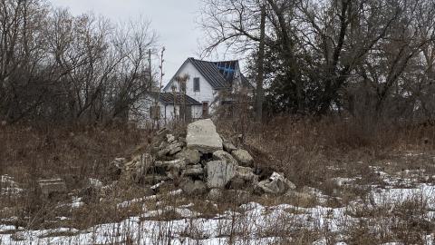 Big Old Barn & Overgrown Farmhouse (January 2024) - IMG_8460.jpeg