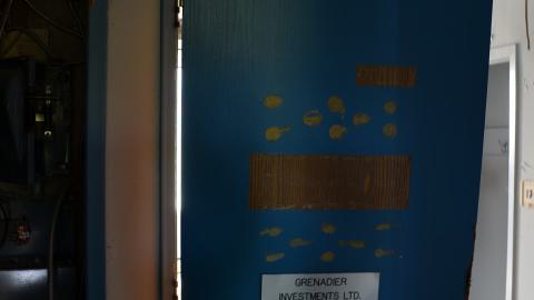 A smoggy day at Brokers - DSC_0090.JPG