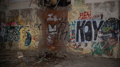 The 'main' room in the 3rd building (3)