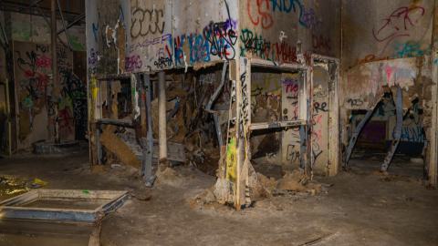 The 'main' room in the 3rd building (5)