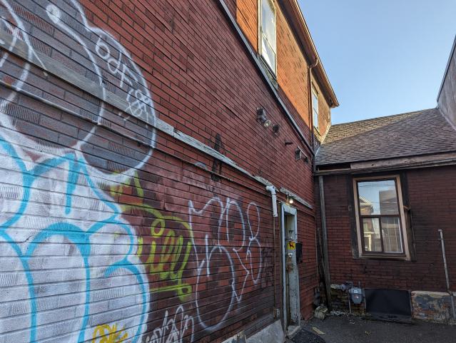 Speedy Signs - Toronto, Ontario