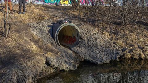 The outside area (3)