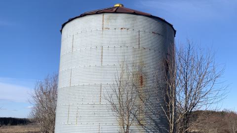 Photo from Large abandoned grain cylinder