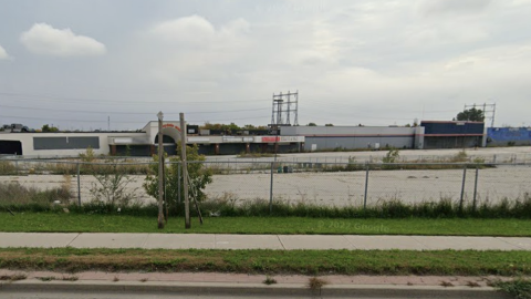 Rainy Day - honeydale_mall_oct_2021.png