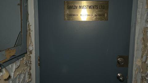 brokers went broke - IMG_9023.jpeg