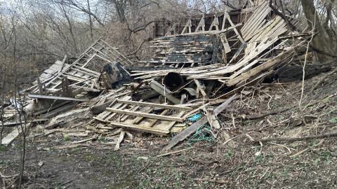Collapsed Cabin photo 3