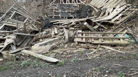 Collapsed Cabin photo 2