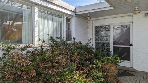 April 2024 - PXL_20240416_203639224.jpg