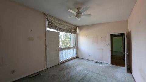 April 2024 - PXL_20240416_205312693.jpg