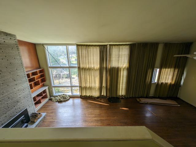 April 2024 - PXL_20240416_205338848.jpg