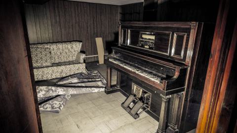 Discovery Visit, Spring 2024 - 001b - IMG_0602-2.jpg