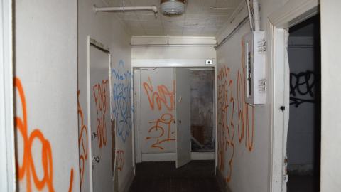 Dark and dusty - DSC_0364.JPG