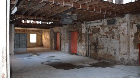 Dark and dusty - DSC_0368.JPG