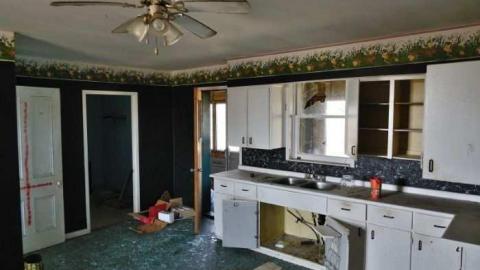 March 2012 - DSC_1442_01.1.jpg