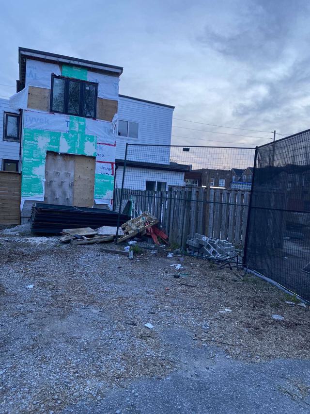 The House Beside photo 3