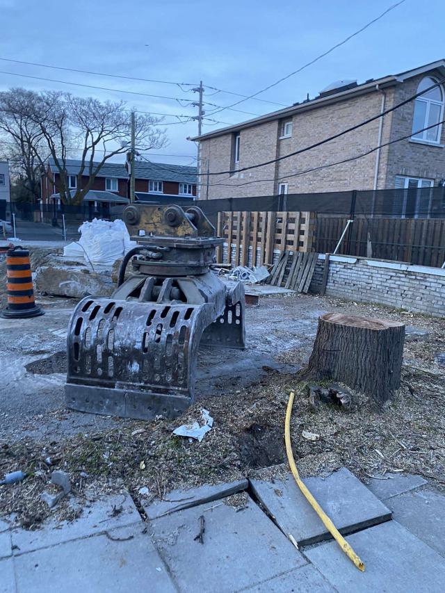 The House Beside photo 4