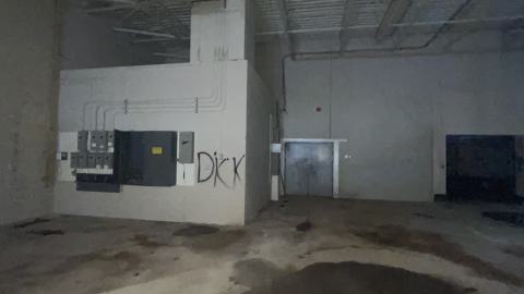 Abandoned warehouse - IMG_5097.jpeg