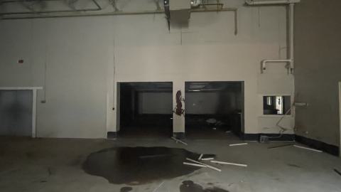 Abandoned warehouse - IMG_5102.jpeg