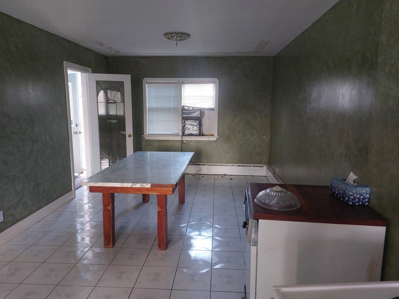 Suburban farm - 20240430_174738.jpg