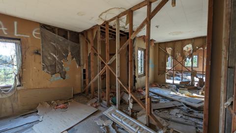 May 2024 - PXL_20240504_214320988.jpg