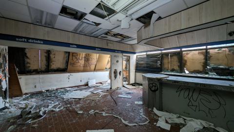 May 2024 - PXL_20240504_224958875.jpg