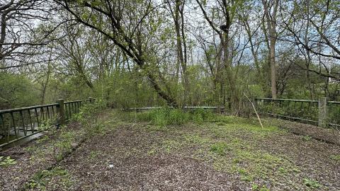 Ford Drive/Upper Middle Rd Bridge - unnamed.jpg