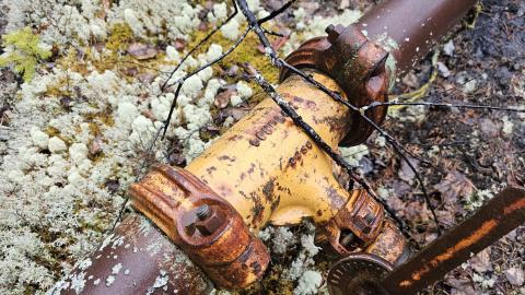 A valve and joint on the pipes