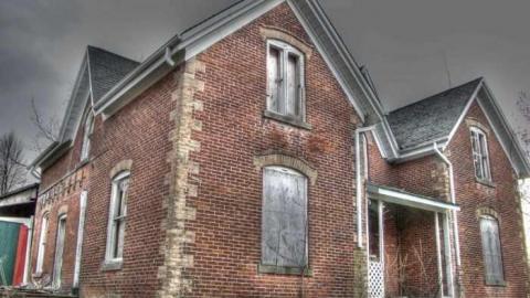 March 2012 - 8th-Line-Farm72.jpg