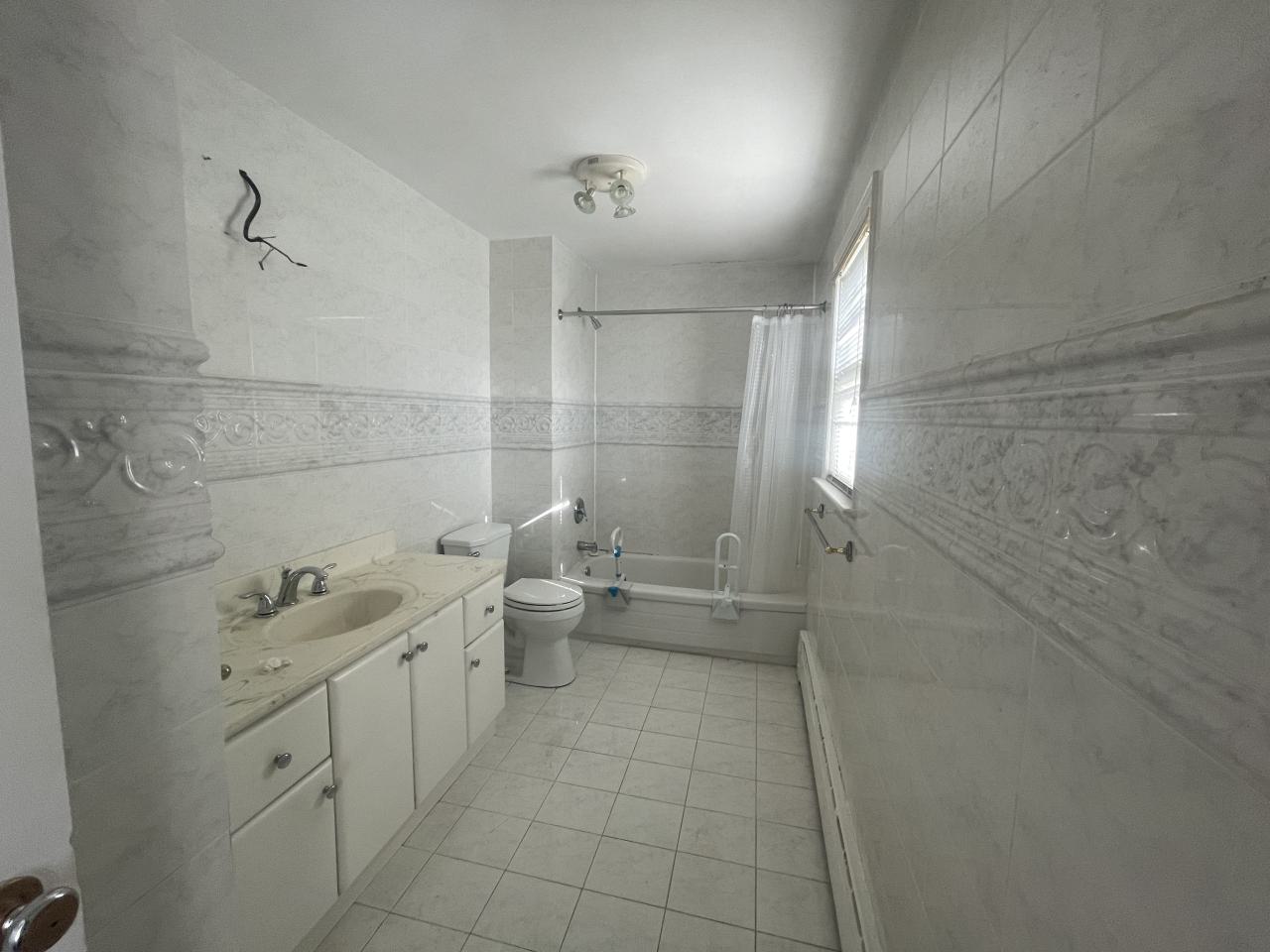 Abandoned house - IMG_5197.jpeg