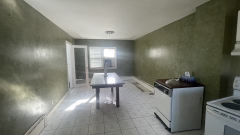 Abandoned house - IMG_5189.jpeg