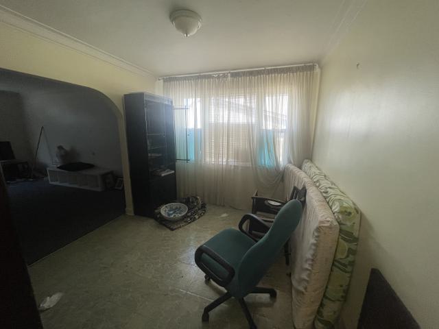 Abandoned house 2 - IMG_5201.jpeg