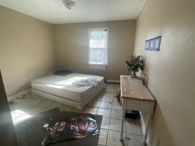 Abandoned house 2 - IMG_5199.jpeg