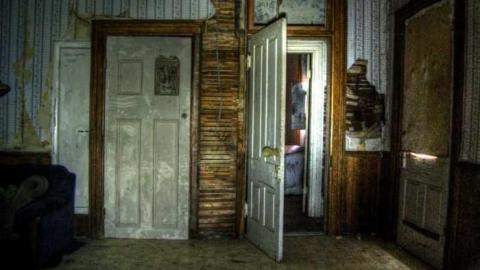 March 2012 - 8th-Line-Farm99.jpg