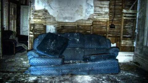 March 2012 - 8th-Line-Farm101.jpg