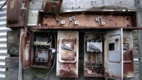 March 2012 - 8th-Line-Farm88.jpg